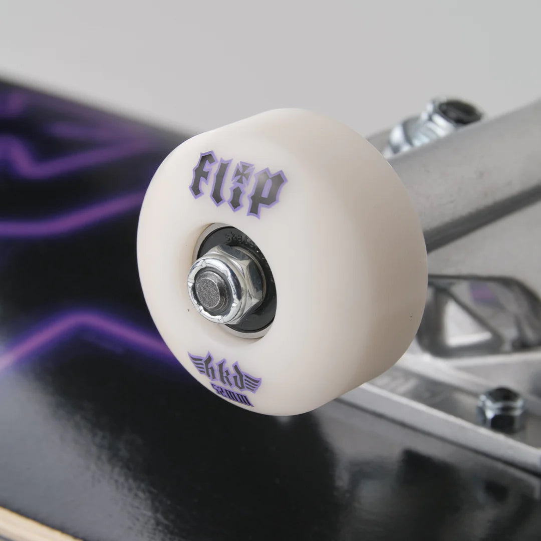 Flip Team Neon Purple Complete 7.8" x 31.5"